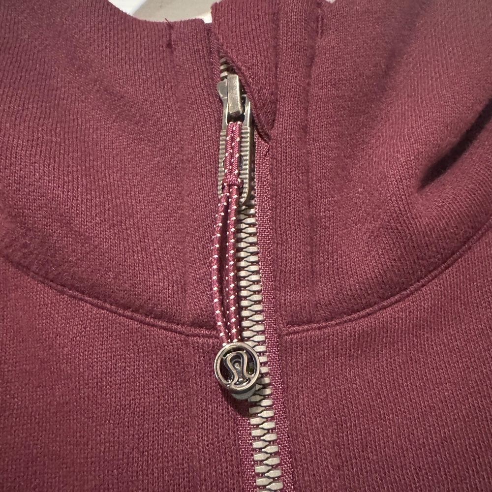 Auth. ✅ Lululemon Oversized Full Zip Scuba in “Garnet” Size XL/XXL ❤️💜 - Picture 3 of 10